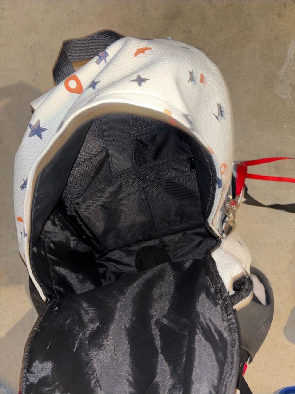 Atlanta BOOKBAG - Picture 2 of 2